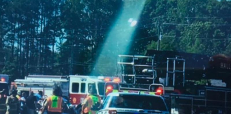 As People magazine reported, Anisa Gannon, of Gainesville, Georgia, snapped a photo of a car wreck when she was stuck in traffic. But it helped a family grieve.