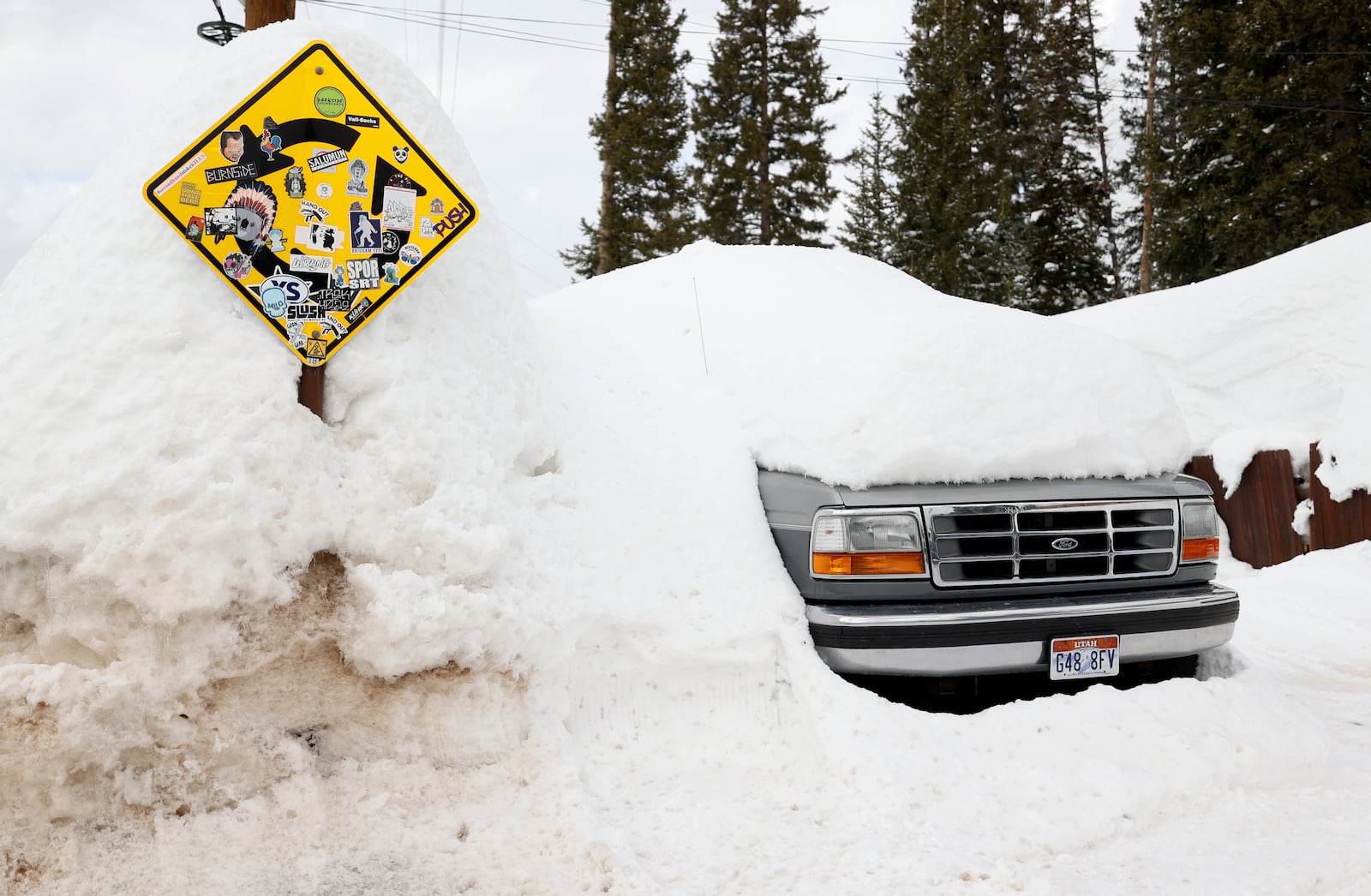 Photos Utah Resorts Get Record breaking Snowfall Deseret News photos-utah-resorts-get-record-breaking-snowfall-deseret-news