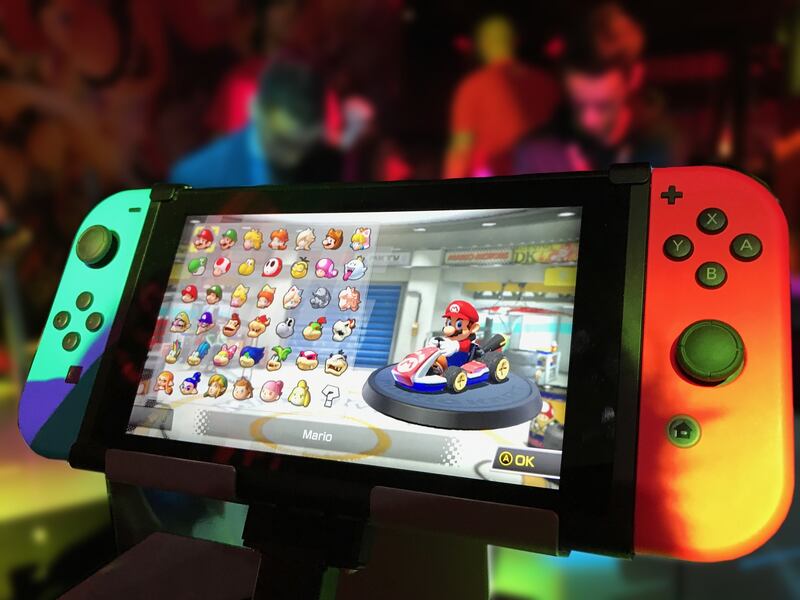 A recent Twitter exchange between Netflix’s customer service Twitter account and a Nintendo fan account gave hope to Switch users that the streaming app will soon be available.