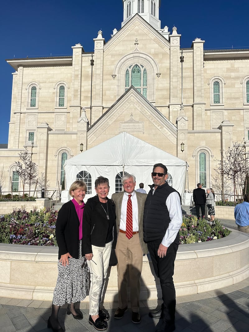 Julie O’Leary, Lavine Shapiro, Dave O’Leary and Alex Shapiro pose for a photo at the Taylorsville Utah Temple.