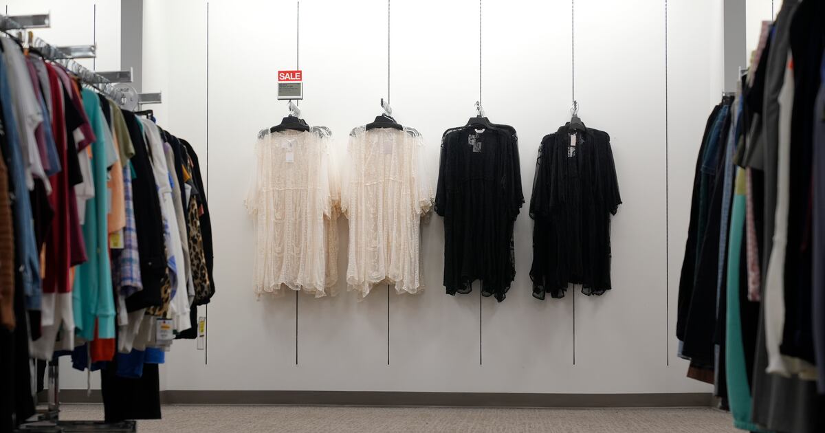 Want Cher’s closet from ‘Clueless’? This app can help Want Cher’s closet from ‘Clueless’? This app can help