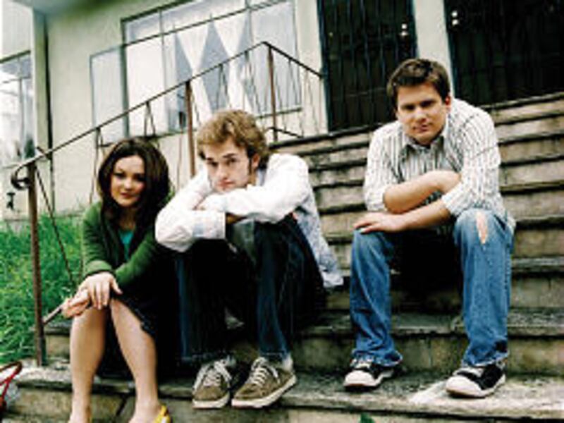 Sara Watkins, Chris Thile and Sean Watkins will sing in Salt Lake.