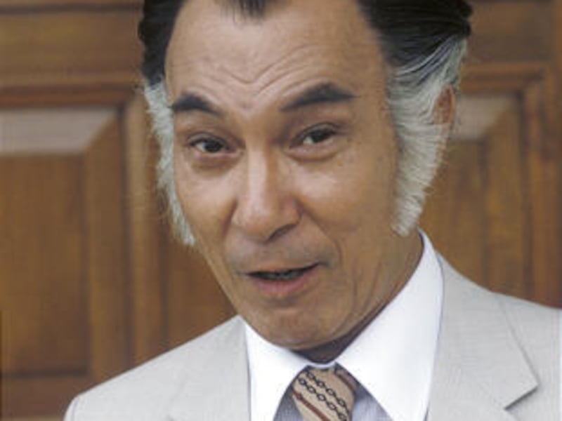 Veteran Hong Kong actor Shih Kien, who played Bruce Lee's archrival in the 1973 movie "Enter the Dragon" has died of kidney failure at age 96, news reports said Friday.