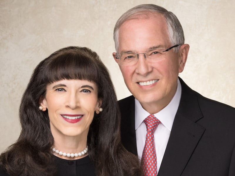 Elder Neil L. Andersen of the Quorum of the Twelve Apostles and his wife, Sister Kathy Andersen.