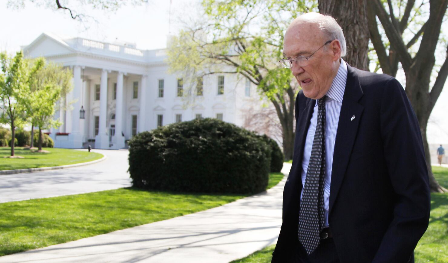 Alan K. Simpson, 3-term Wyoming senator, dies at 93 – Deseret News