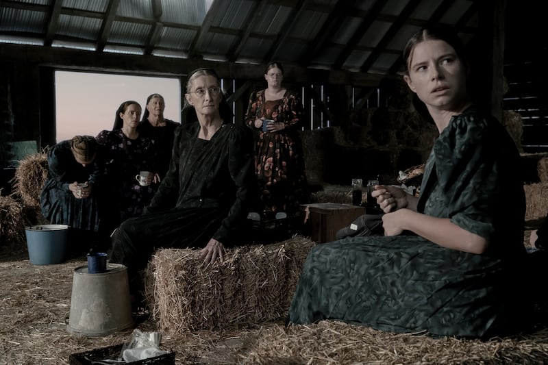 Rooney Mara, Claire Foy, Judith Ivey, Sheila McCarthy, Michelle McLeod and Jessie Buckley in a scene from “Women Talking.”