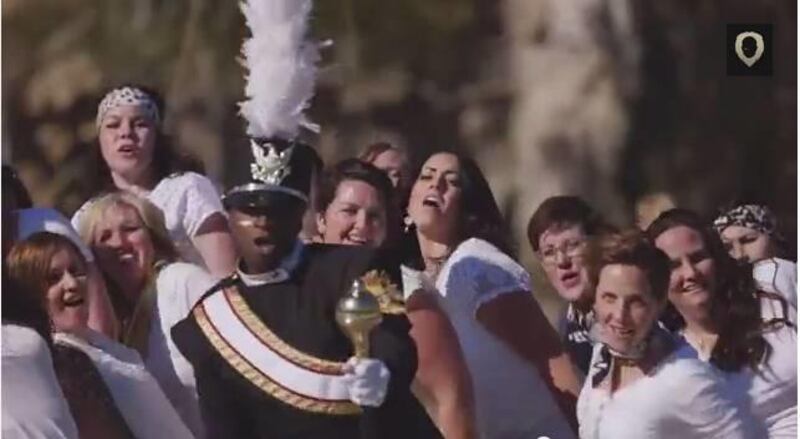 Alex Boye collaborates with mom bloggers in a Mother's Day video.