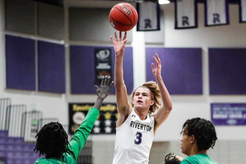 Photo gallery Riverton edges Kearns in high school boys basketball