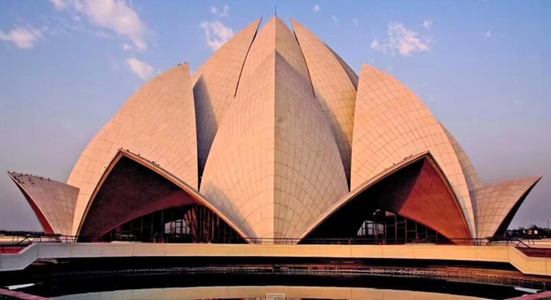 The Bahai Lotus Temple, New Delhi (India)