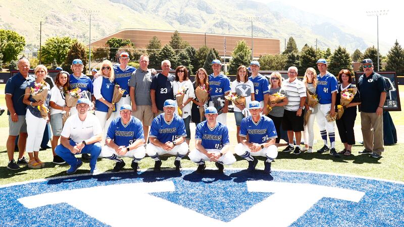 Seniors Brennon Anderson, Nate Favero, Hayden Rogers, Rhett Parkinson and Kendall Motes (left to right on the back row) pose for a picture. The senior players were honored in the final game and made several contributions in the 2018 season.