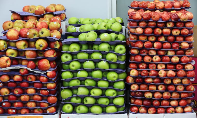 Apples are pictured at Rancho Market in Clearfield on Tuesday, Sept. 13.