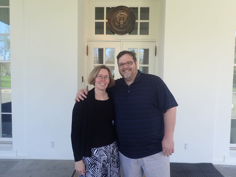 Traci Hunter Abramson and her husband, Jon, visited the West Wing of the White House in 2017.