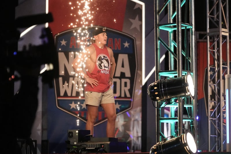 Kai Beckstrand completes the Stage 3 course of the "American Ninja Warrior" national finals.