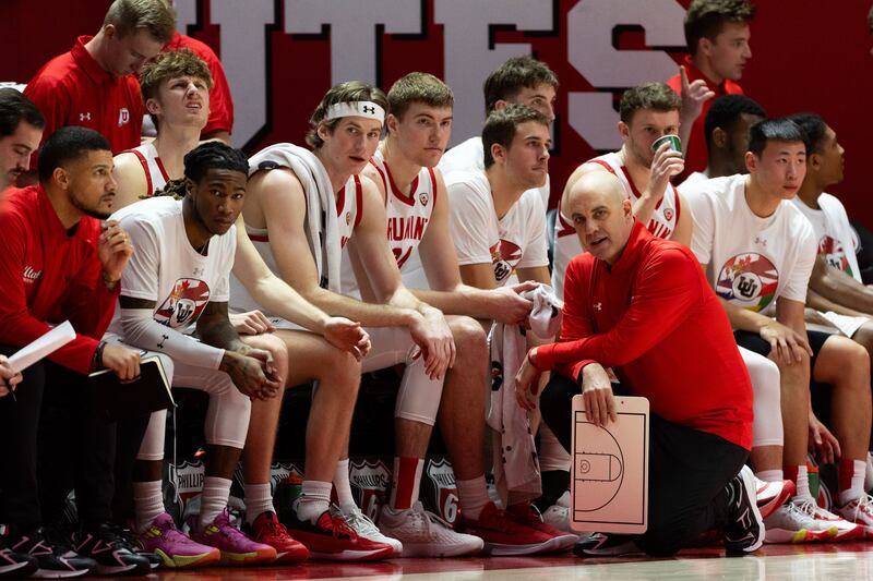 Utah Utes head coach Craig Smith talks to the team during a men’s college basketball game between the University of Utah and Washington State University at the Jon M. Huntsman Center in Salt Lake City on Friday, Dec. 29, 2023.
