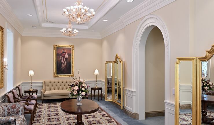 The brides's room of the Deseret Peak Utah Temple.