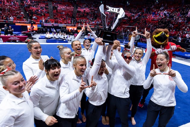 Seniors lead Red Rocks to win over BYU and West Virginia in their final home meet