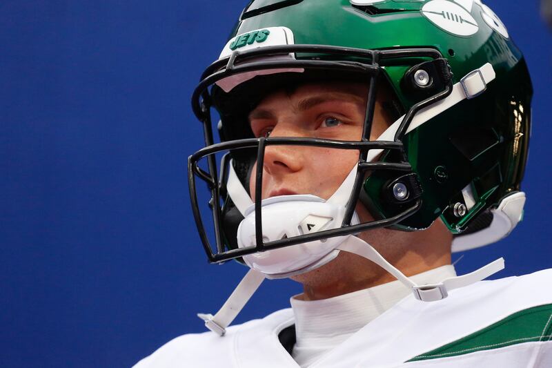 New York quarterback Zach Wilson warms up before game against Buffalo Bills on Sunday, Jan. 9, 2022, in Orchard Park, N.Y.