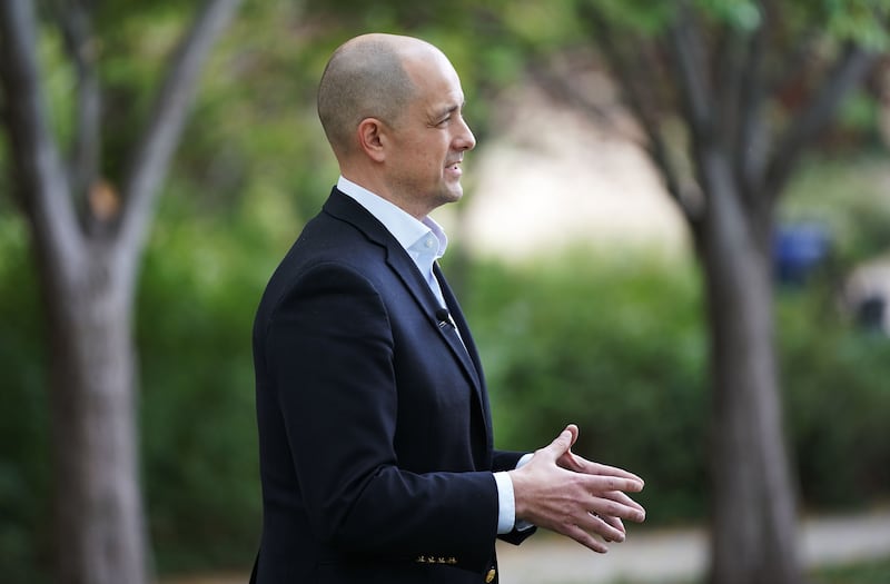 Evan McMullin talks about his campaign to challenge GOP Sen. Mike Lee as an independent for the Senate.