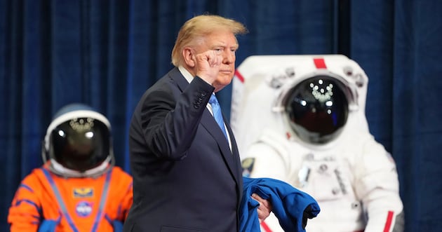Trump signs order to create new Space Academy