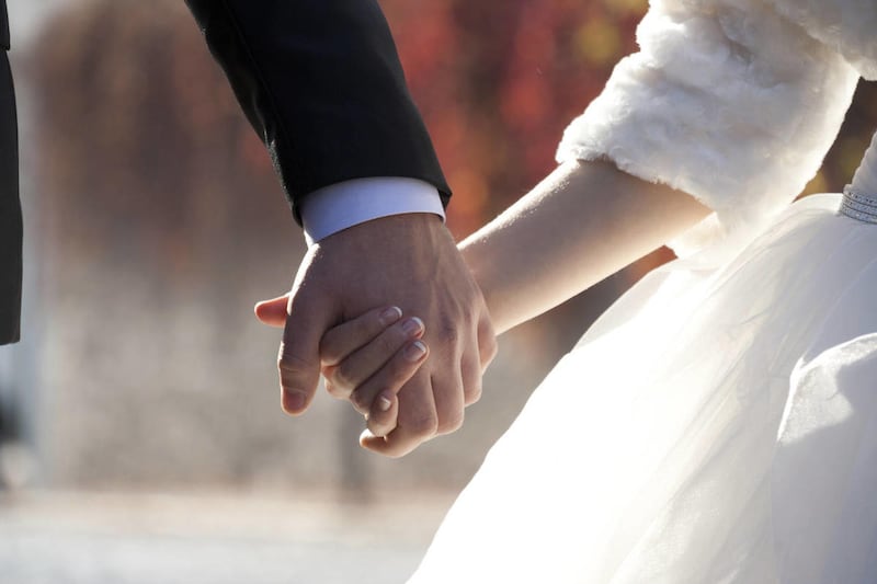 Men may get the biggest benefits from marriage, but they are often the slowest to warm to the idea of matrimony.