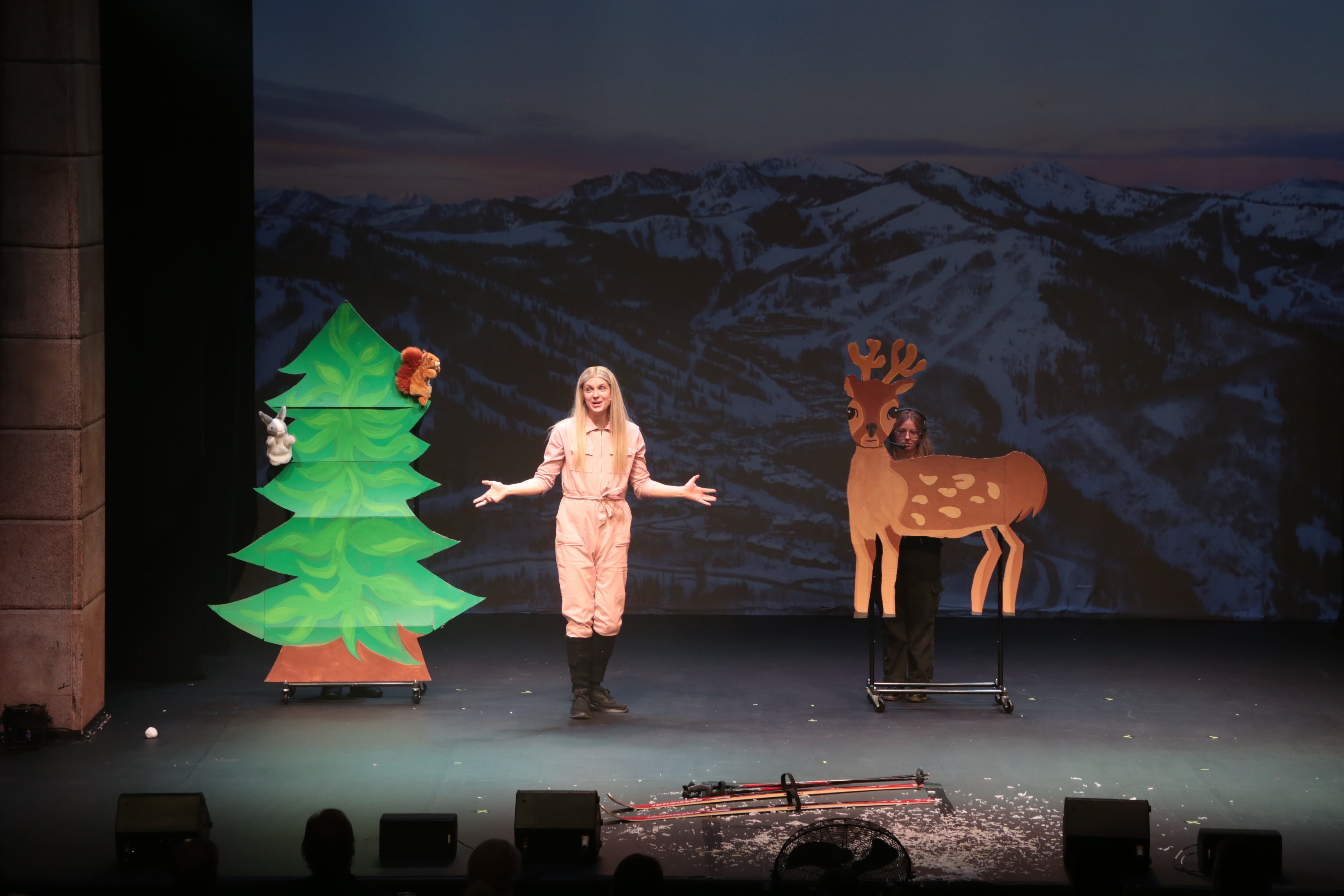 Play about Gwyneth Paltrow's ski trial: How was it received? – Deseret News - Vimarsana News