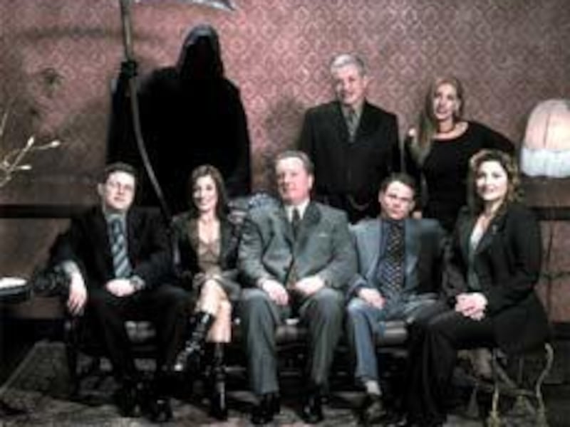 David Moravee, Emily Vigney, Rick Sadler, Chuck Wissmiller, John Greeney, Melissa Wissmiller and Shonna Smith of "Family Plots."