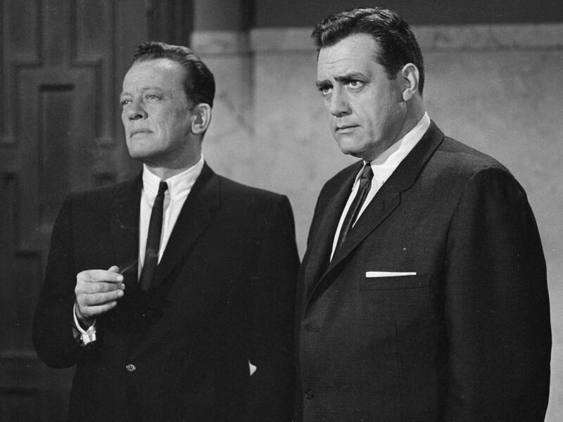William Talman as Hamilton Burger and Raymond Burr as Perry Mason.