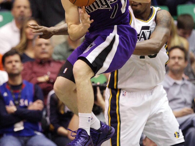 Sacramento Kings point guard Jimmer Fredette (7) looks to pass in NBA action in Salt Lake City Friday, Nov. 23, 2012.