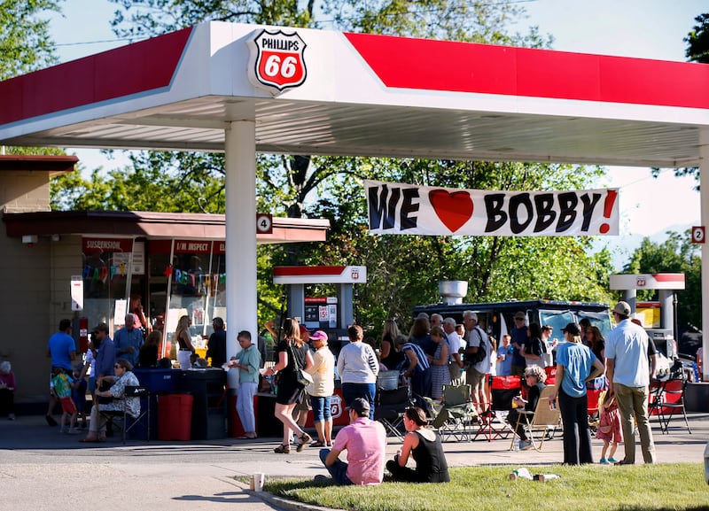 Mechanic Bobby Rose gets a fond farewell.