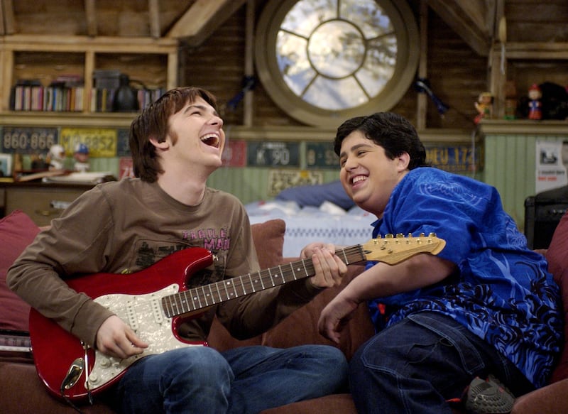 Drake Bell, left, and Josh Peck joke around on the set of the children's television show "Drake & Josh," at the Nickelodeon Studios in Los Angeles, Feb. 10, 2003.