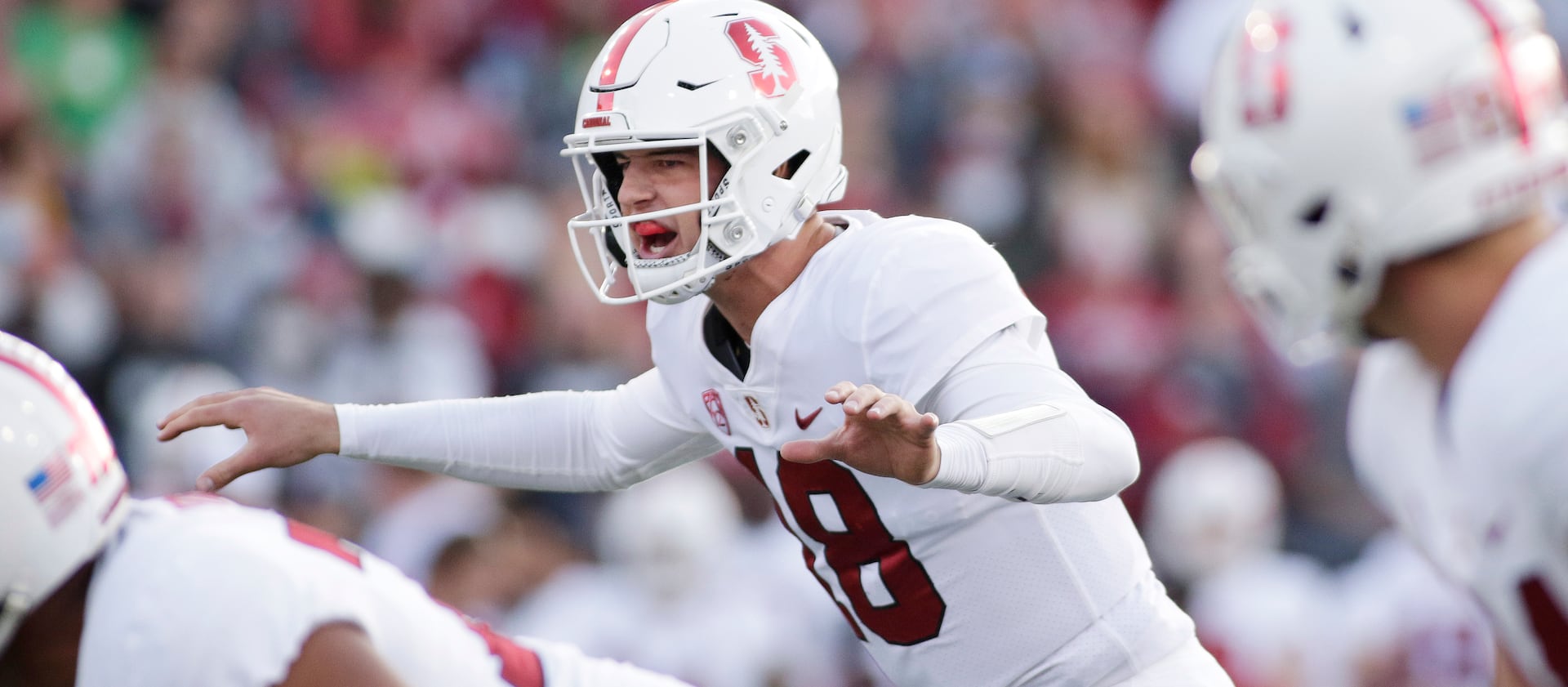 Stanford quarterback Tanner McKee, center, calls a play during game against Washington State, Saturday, Oct. 16, 2021, in Pullman, Wash.