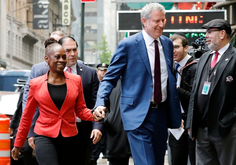 New York Mayor Bill de Blasio and his wife Chirlane McCray arrive at “Good Morning America” in New York.