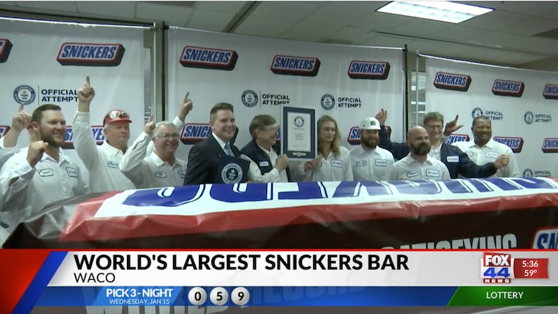 The world’s largest Snickers bar was unveiled in Waco, Texas January 16, 2020. It weighs almost 2 tons.