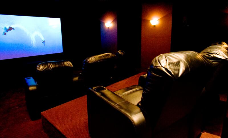 Theater Extreme in Draper, Utah. We are nearing the end of the the 79th Venice International Film Festival and one thing people can’t seem to stop talking about is standing ovations.