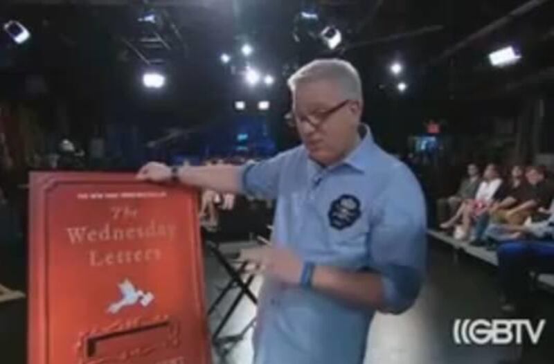 Glenn Beck announces optioning the film rights to Jason Wright's novel, "The Wednesday Letters."