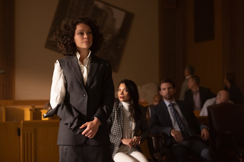 A still from “She-Hulk: Attorney at Law,” with Tatiana Maslany as Jennifer “Jen” Walters/She-Hulk.
