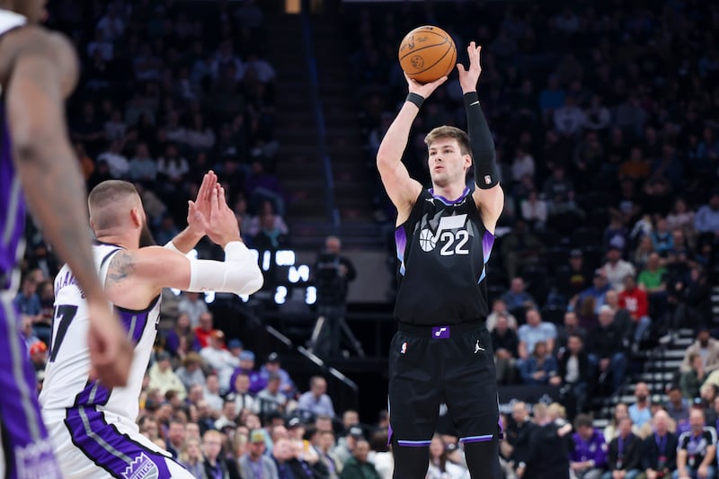 Utah Jazz forward Kyle Filipowski makes a 3-point shot against the Sacramento Kings duringUtah Jazz forward Kyle Filipowski makes a 3-point shot against the Sacramento Kings during game, Wednesday, Feb. 26, 2025, in Salt Lake City. second half of an NBA basketball game, Wednesday, Feb. 26, 2025, in Salt Lake City.