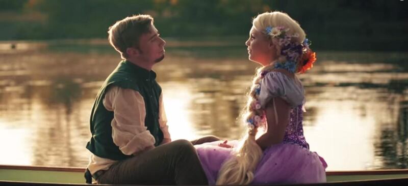 Peter Hollens and wife, Evynne Hollens performed \"I See the Light\" from Disney\'s \"Tangled.\"