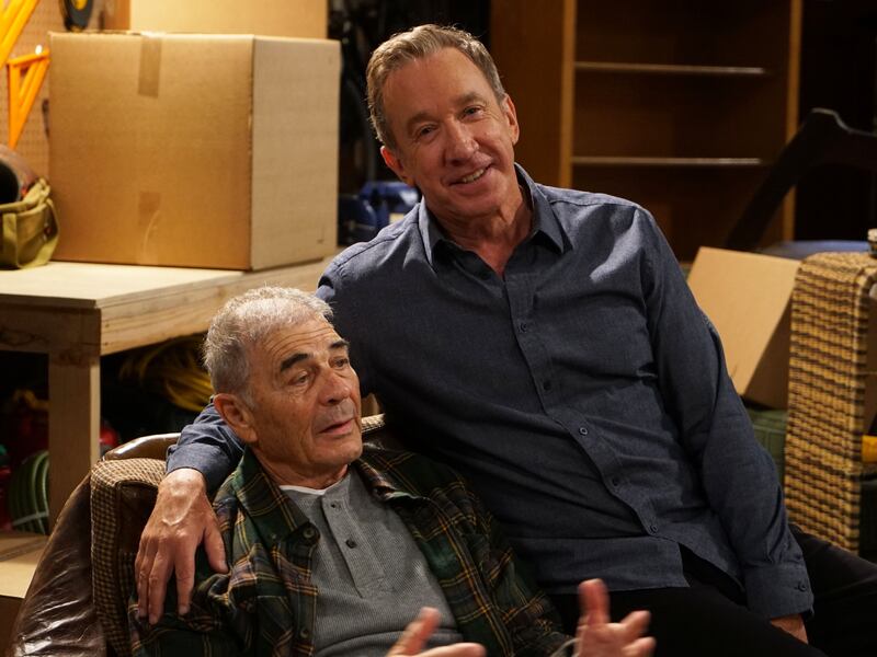 L-R: Guest star Robert Forster and Tim Allen in the all-new “Man vs. Myth” episode of "Last Man Standing" airing Friday, Oct. 5 (8:00-8:30 PM ET/PT) on FOX. © 2018 FOX Broadcasting.