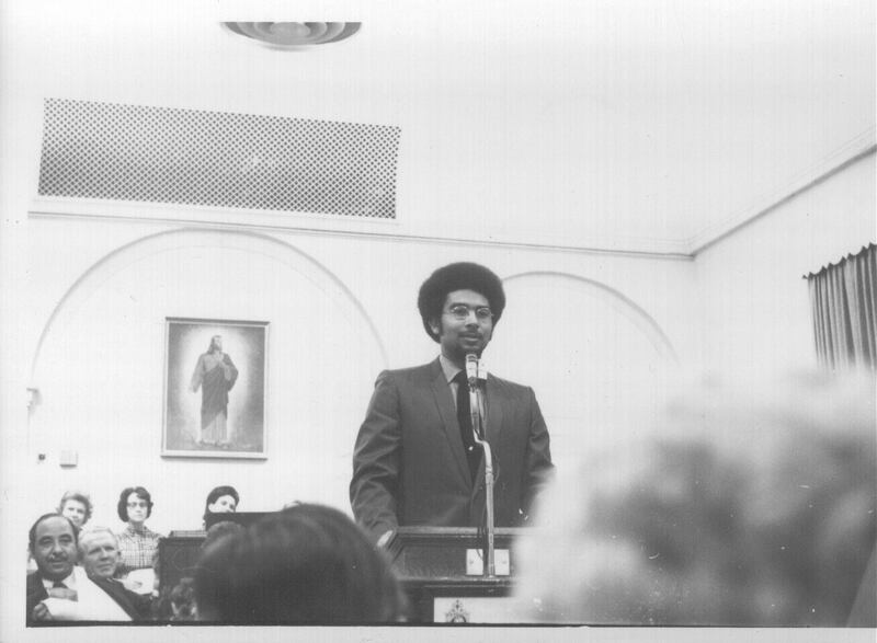 Darius Gray speaks during the first meeting of Genesis in 1971.