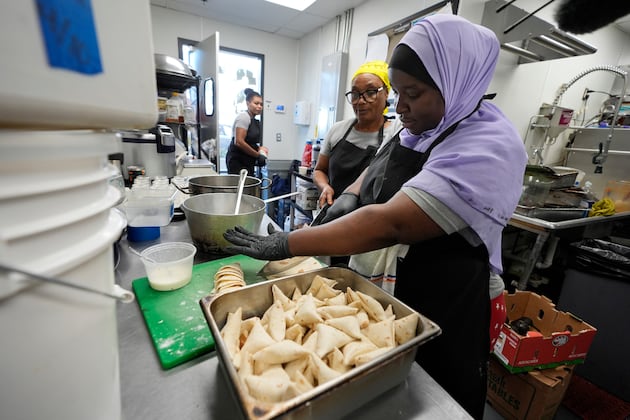 Opinion: U.S. refugee policy doesn’t match American attitudes toward refugees