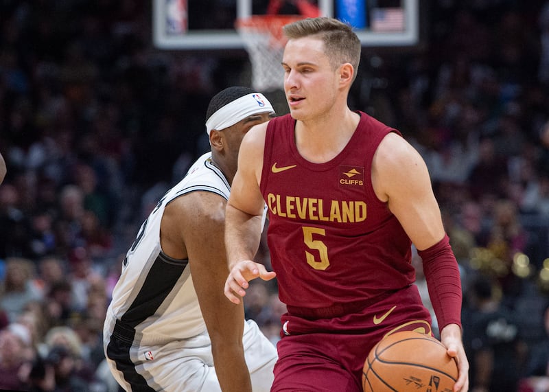 Cleveland Cavaliers’ Sam Merrill plays against the San Antonio Spurs during a game on Sunday, Jan. 7, 2024.