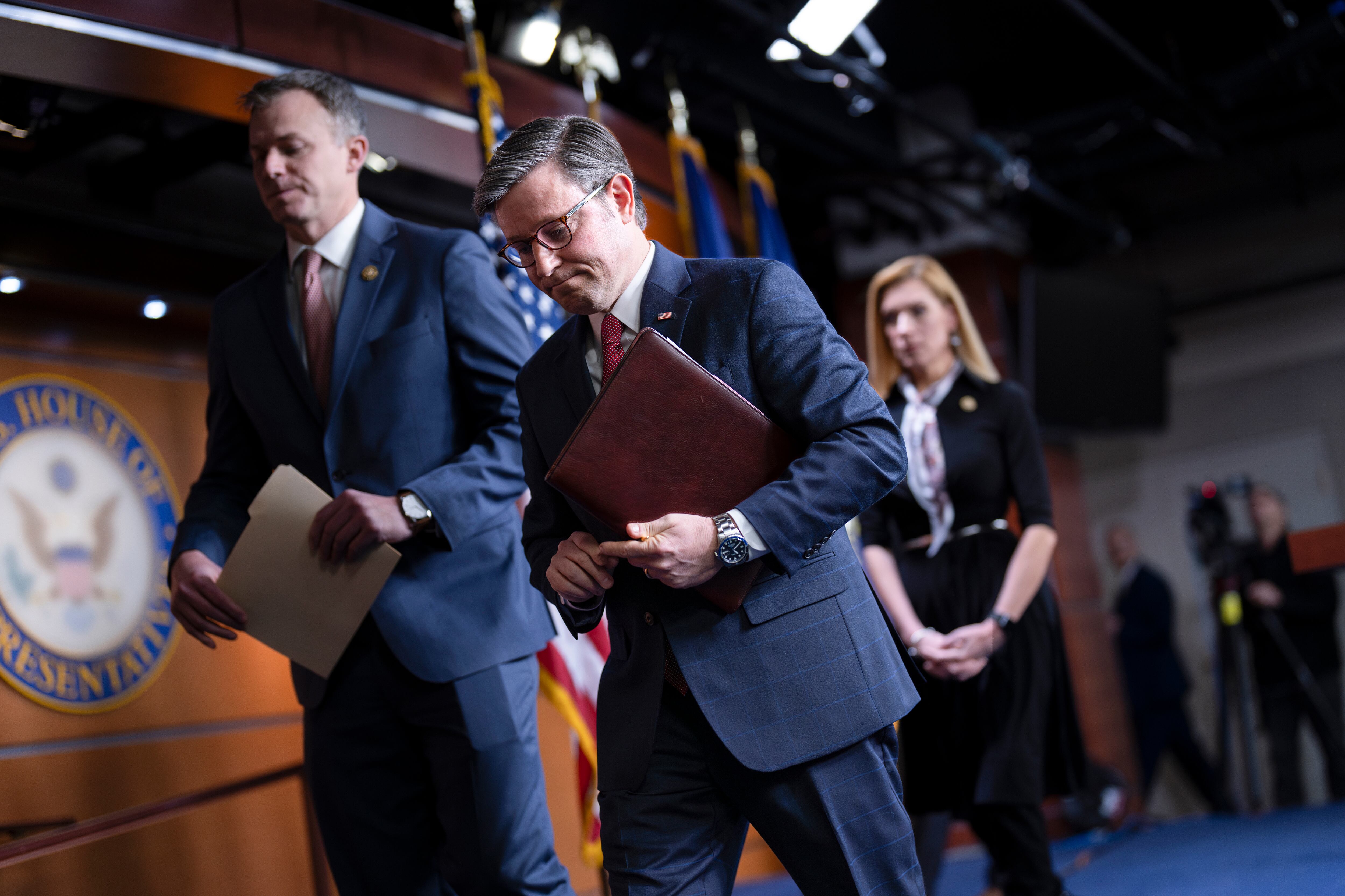 How did Utah delegates vote on stop gap bill to avert a government shutdown? – Deseret News - Vimarsana News