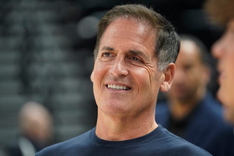 Mark Cuban sparred with presidential candidate Vivek Ramaswamy over education issues over social media.
