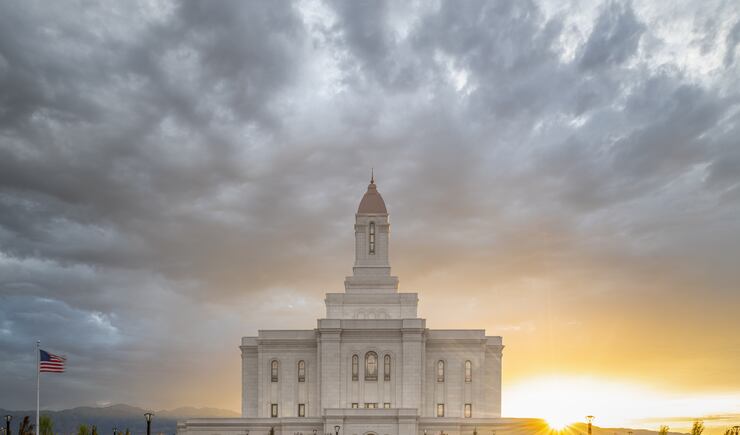 The Deseret Peak Utah Temple.
