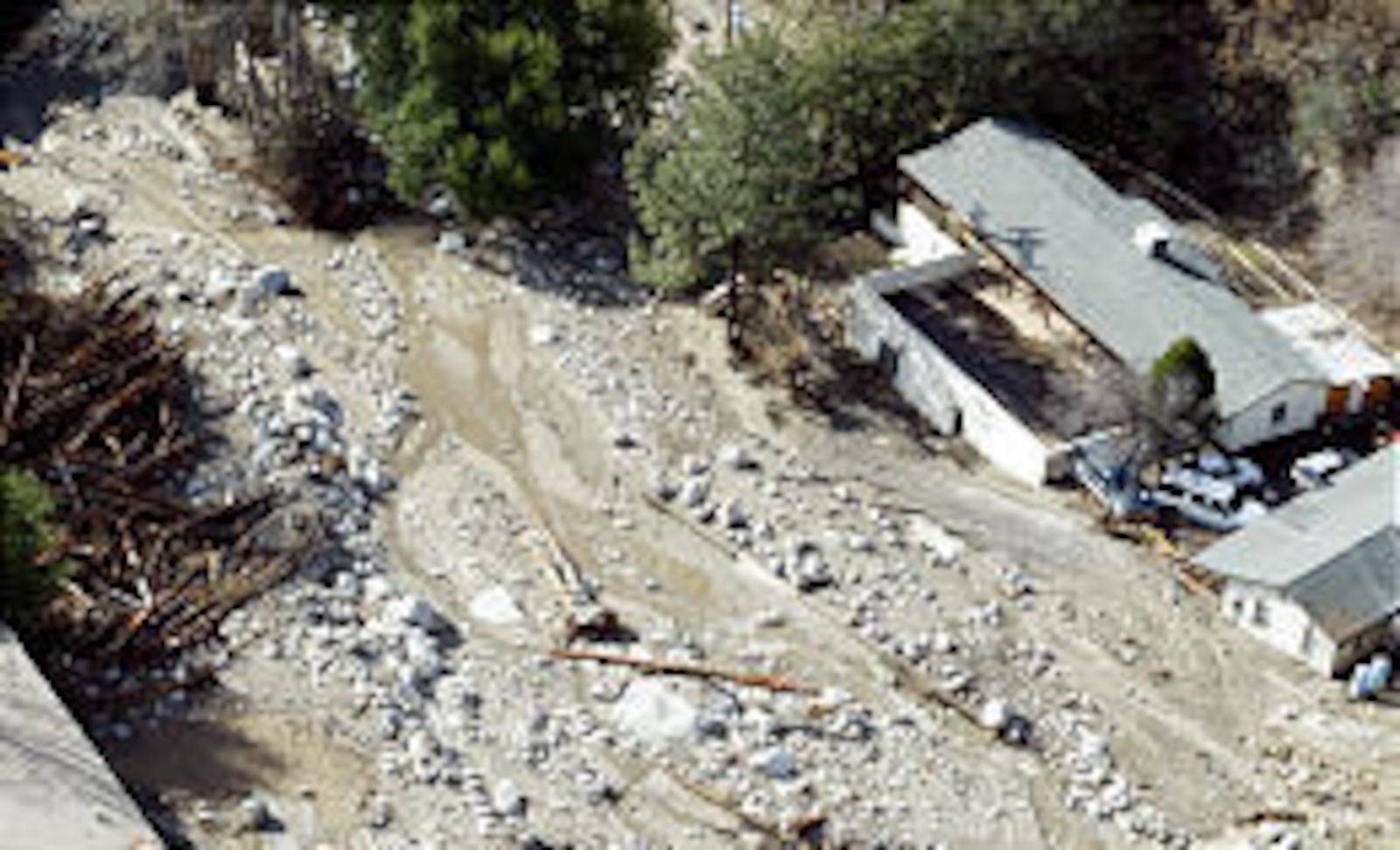 7 die, 9 missing in California slide – Deseret News