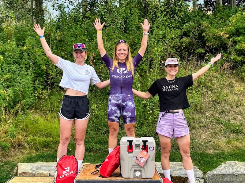 Bailey Hinz, center, of Las Vegas, who rides for Go-Fast Cycling, set a new LoToJa course record for the women, riding in the Women’s Pro Cat 1/2/3 category.