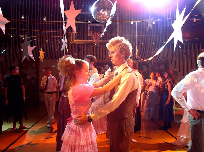 Tina Majorino, left, and Jon Heder in a scene from the film “Napoleon Dynamite.”