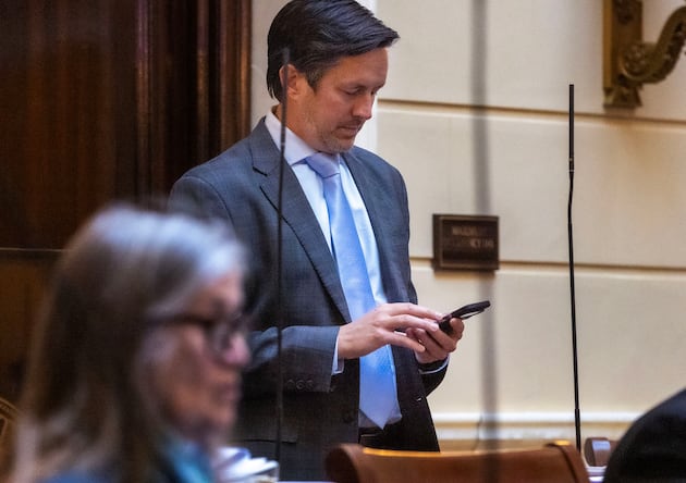 The Apple vs. Android debate has reached the Utah Legislature