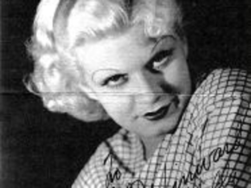 Photo of 1930s movie star Jean Harlow was probably signed by her mother. But it still has value.